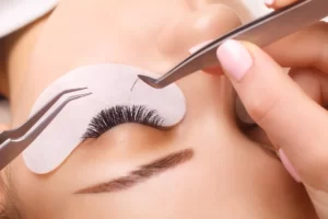 eyelash-extension-procedure-woman-eye-with-long-eyelashes